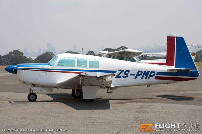 Mooney M20 ZS-PMP Rand Airport FAGM