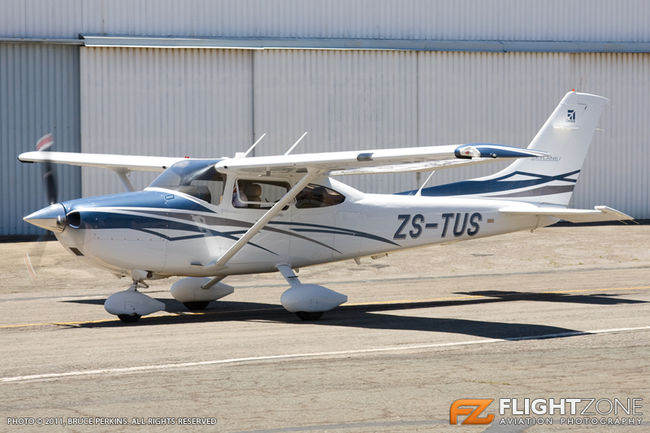 Cessna 182 ZS-TUS Rand Airport FAGM