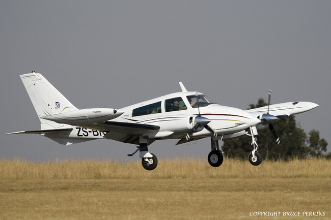 Cessna 310 ZS-BRO Rand Airport FAGM