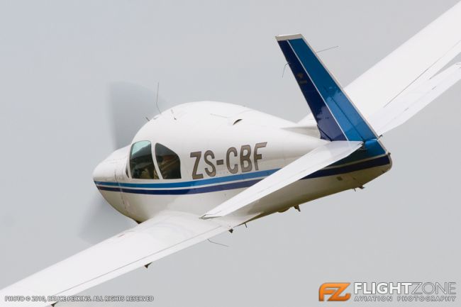 Mooney ZS-CBF Kittyhawk Airfield FAKT