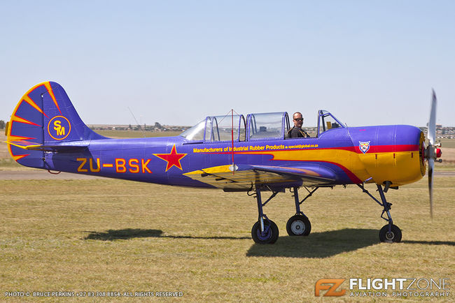Yak-52 ZU-BSK Parys Airfield FAPY