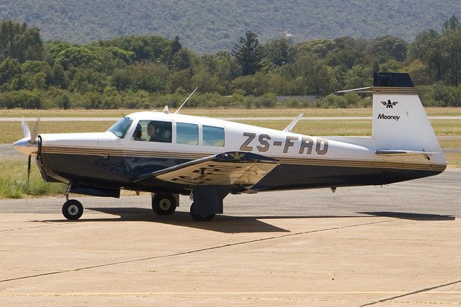 Mooney ZS-FRO Wonderboom Airport FAWB