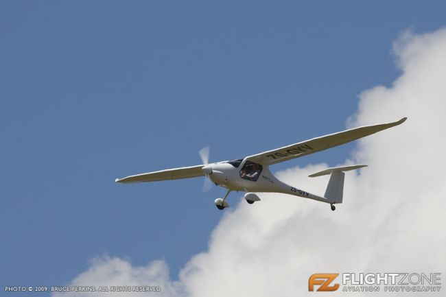 Pipistral Sinus ZS-GYV Syferfontein Airfield FASY