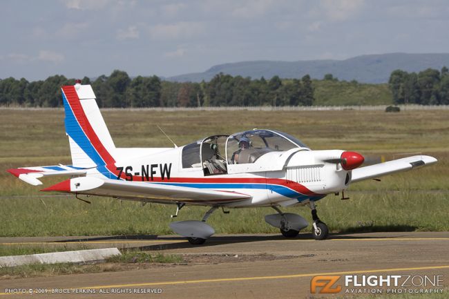 Zlin 142 ZS-NFW Vereeniging Airport FAVV