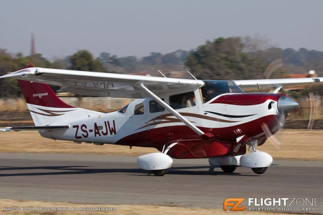 Cessna 206 Stationair ZS-AJW Springs Airport FASI