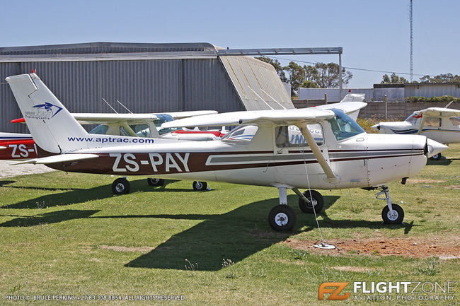 Cessna 152 ZS-PAY Port Elizabeth Airport FAPE