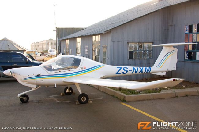 Diamond Aircraft DA-20 ZS-NXM Grand Central Airport FAGC