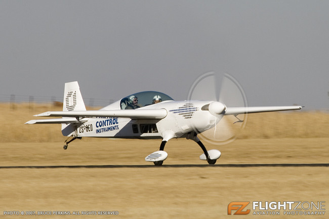 Walter Extra 300 ZS-OEO Rand Airport FAGM