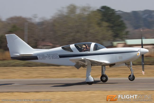 Glasair III ZS-VNE Springs Airport FASI
