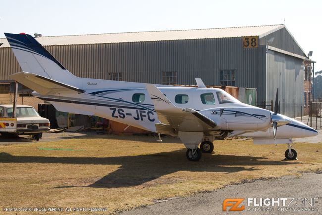 Beechcraft Duke ZS-JFC Rand Airport FAGM