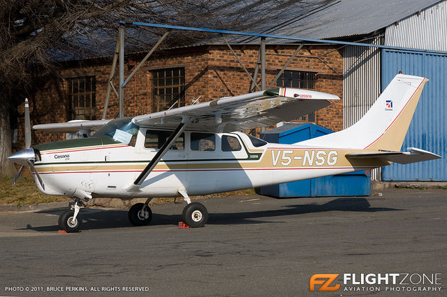 Cessna 206 V5-NSG Rand Airport FAGM