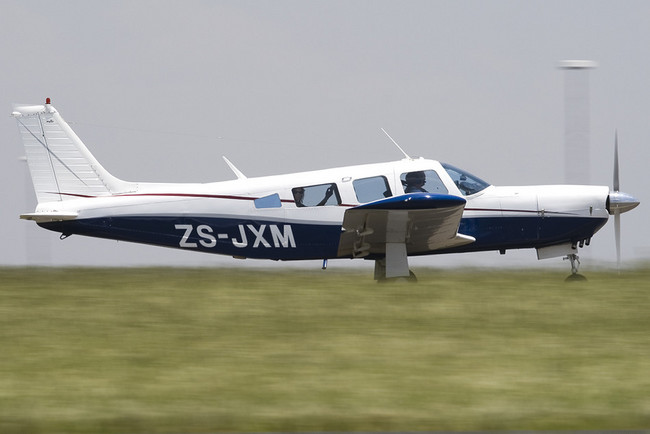 Piper PA-32R Cherokee Lance ZS-JXM Rand Airport FAGM