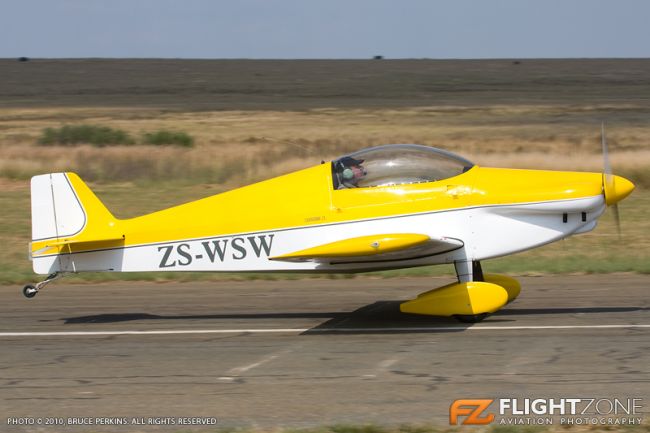 Sonerai ZS-WSW Parys Airport FAPY