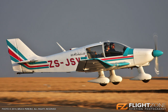 Robin DR400 ZS-JSV Rand Airport FAGM