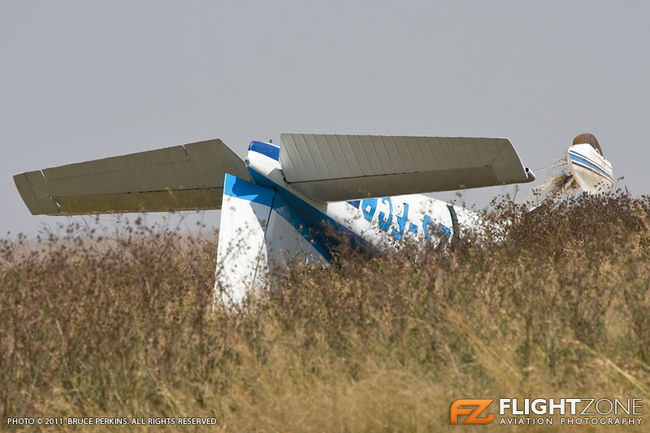 ZS-FCP Cessna 182 Bultfontein Airfield