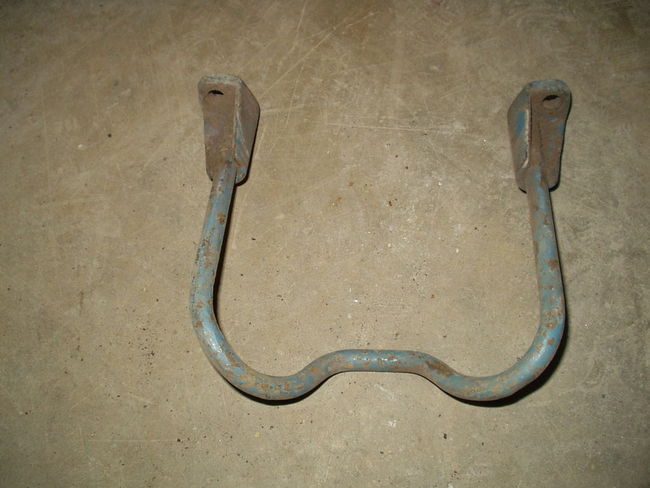engine lifting bracket 1