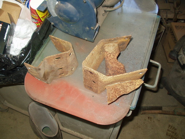 M38 Engine Mounts02