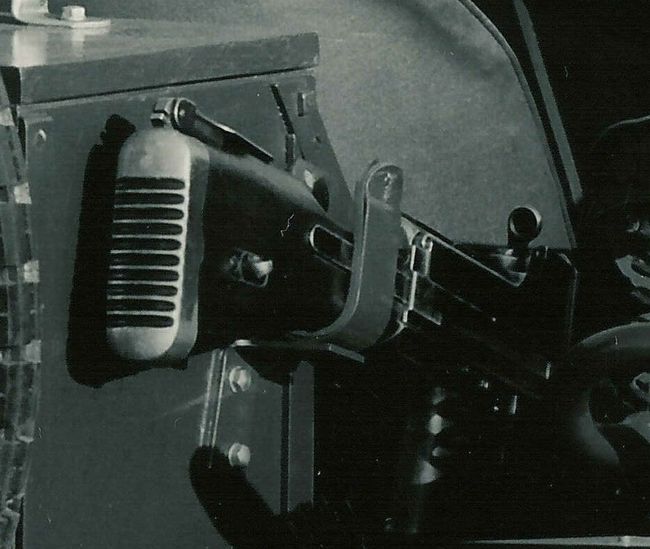 B4_Gun_Clips_004