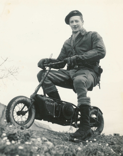 Welbike_with_SOE_man_001