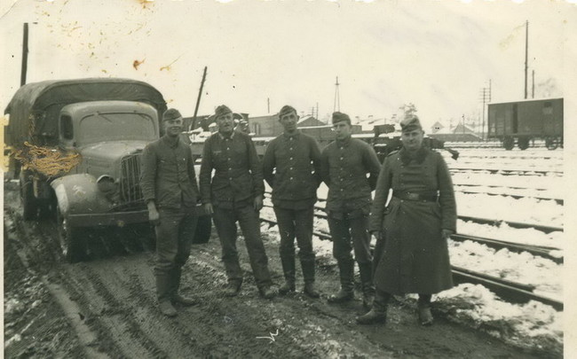 whiteLkwRussland2039_W