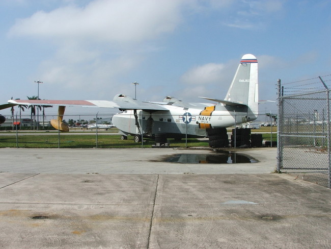2005_1211Opa_Locka_Airport0017