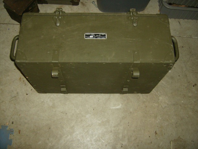 CH-27 Radio Chest