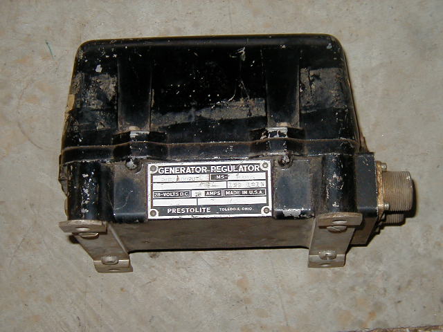 M Series 25 Amp Voltage Regulator Data Plate View
