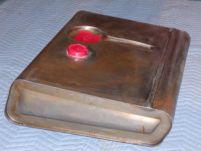 GAS TANK