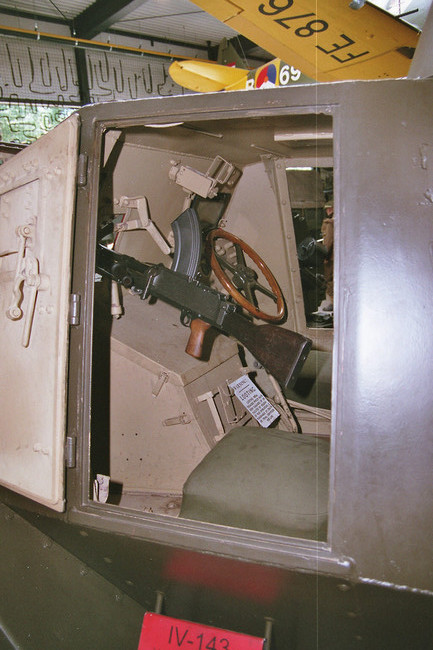 imm005_61