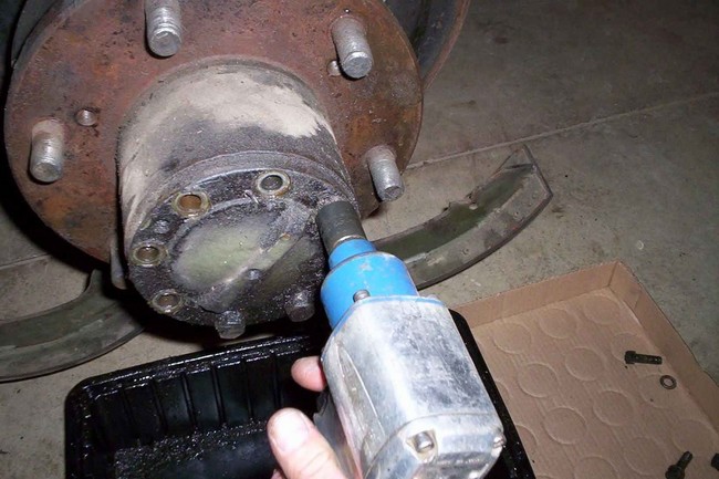 rear_axle_removal02a